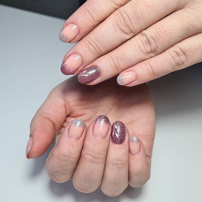 15ml Rubber Base Gele in Pinselflasche 15ml Rubber Base Milchig Rosa (RG11)