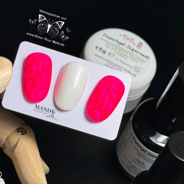 Nailart Präsentationskarten weiß 7×4cm mit Einkerbungen