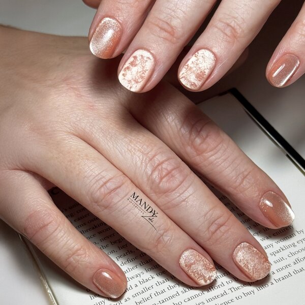 Metallic Cat Eye Farbgele Amber Nude (MCE-07) in Pinselflasche