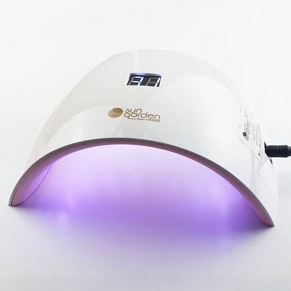 SUN9s UV/LED Lampe – Farbwahl.