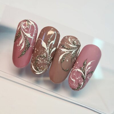 Eggshell Finishgel weiß. In Pinselflasche 5ml